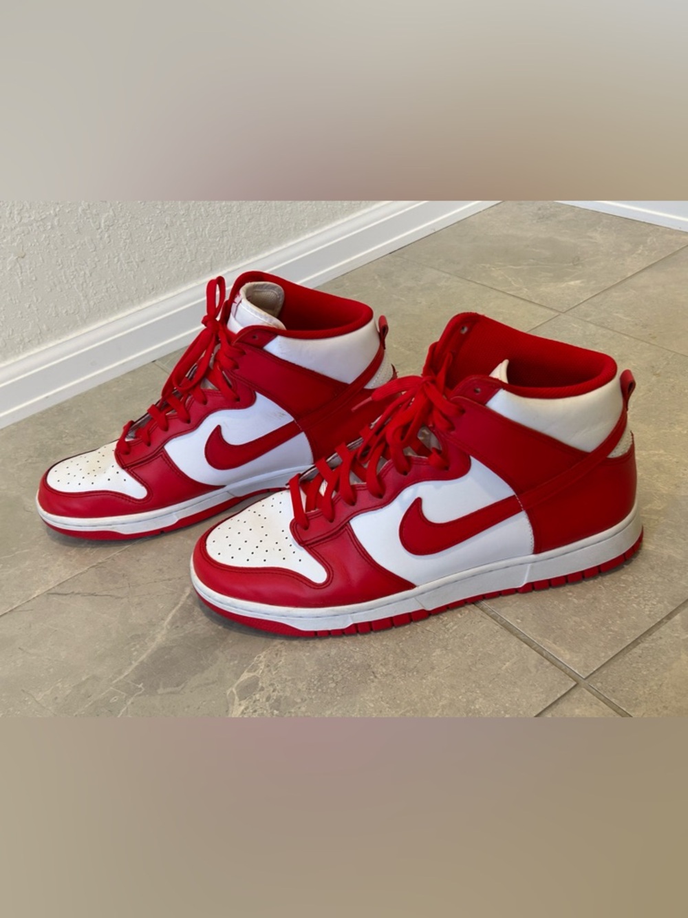 EUC Nike Dunk High Championship Red White Men’s Model - DD1399-106
Size - 12